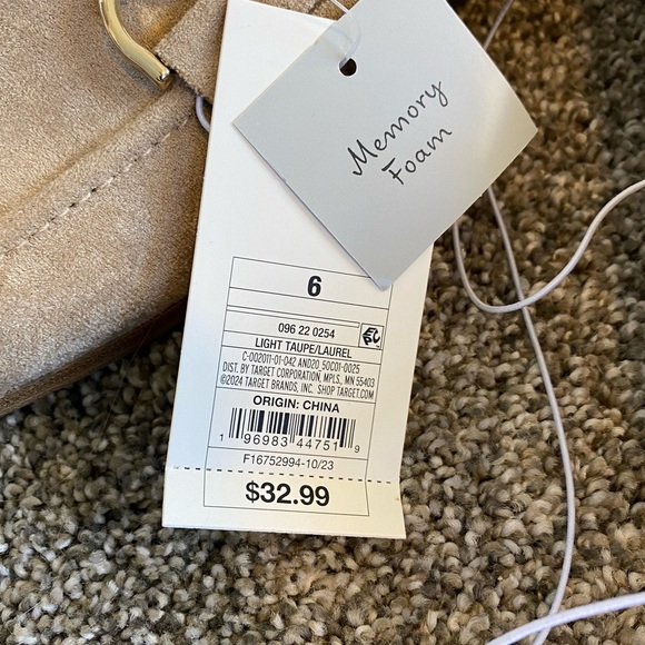 A New Day Women's Faux Leather Slip On Loafer Flats Almond Toe Memory Foam 6 - Picture 10 of 12